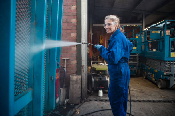 Best Building Exterior Washing  in Elwood, NY